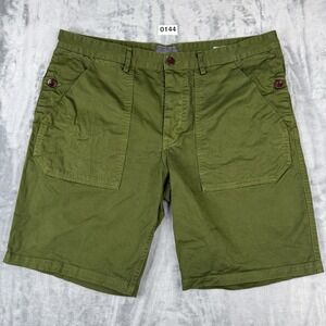 Vince Men's Green Shorts Size 36 Casual Resort Modern Vacation Coastal